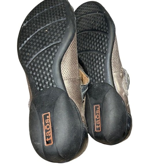 TAOS Bravo US 6.5 gray Leather Low Heel Mary Jane Comfort Shoes - Picture 6 of 6